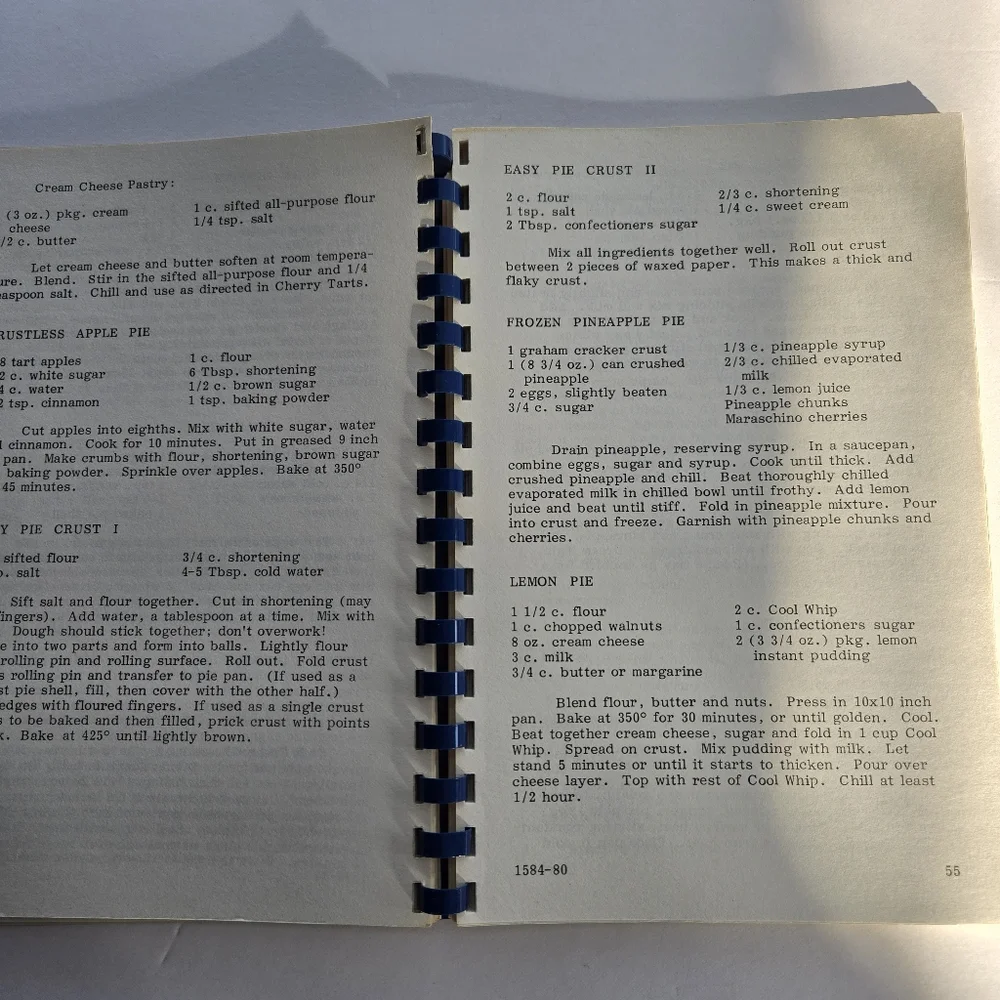 Ledyard Center School Community Vintage Cookbook 1980 Connecticut Spiral Bound